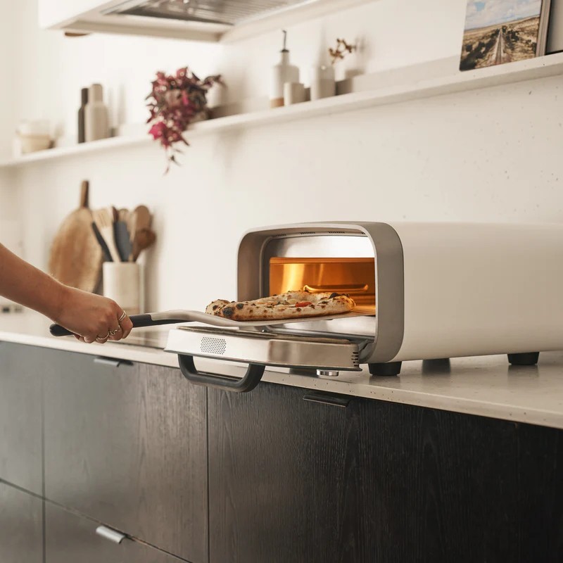 Ooni Karu Piec do pizzy opalany drewnem